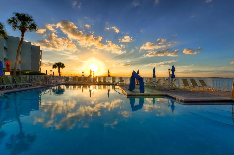 412-amazing Views, Waterfront, Wifi, Pool, Close To Bucs Stadium * Tampa