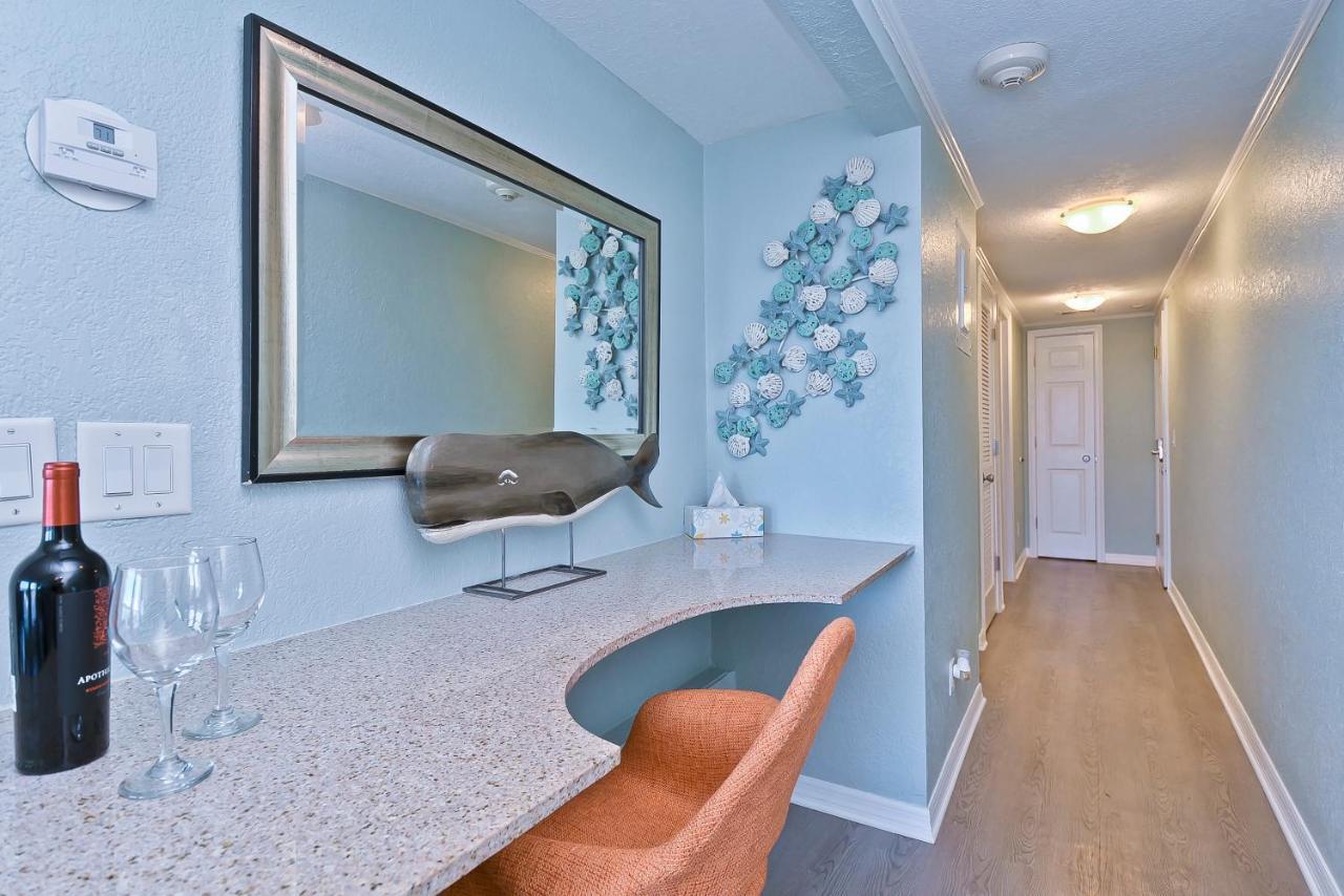 412-amazing Views, Waterfront, Wifi, Pool, Close To Bucs Stadium * Tampa