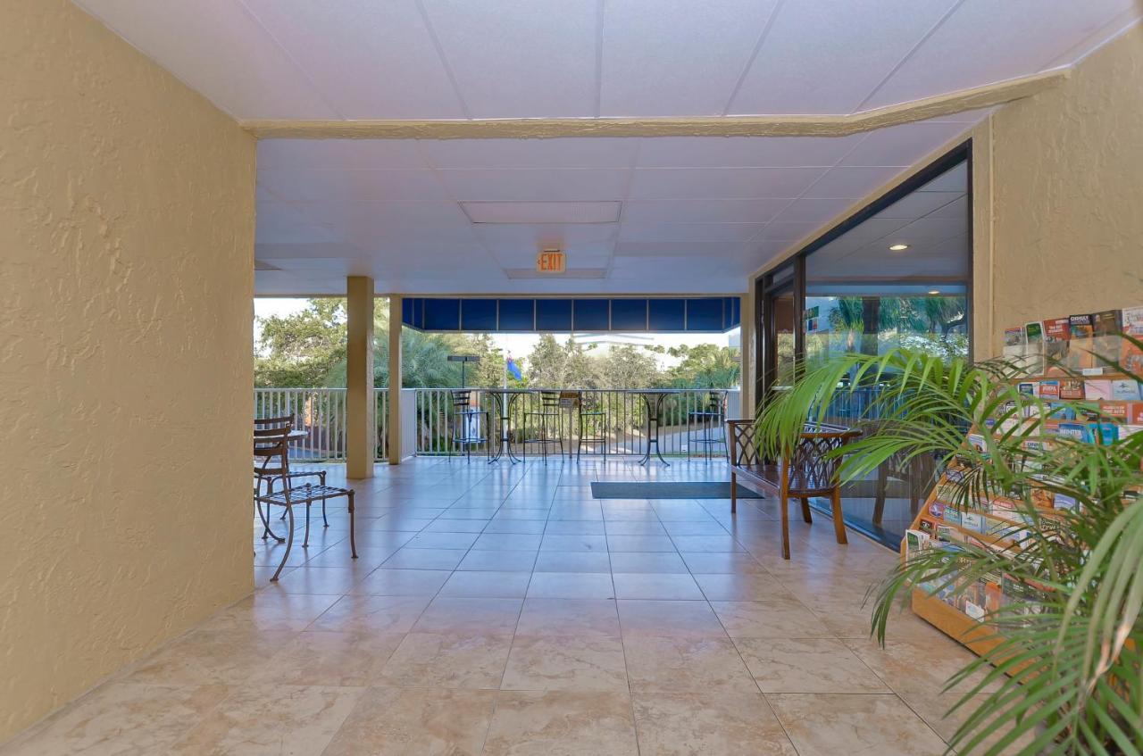 412-amazing Views, Waterfront, Wifi, Pool, Close To Bucs Stadium Apartment Tampa