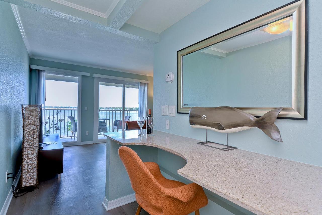 412-amazing Views, Waterfront, Wifi, Pool, Close To Bucs Stadium Apartment Tampa