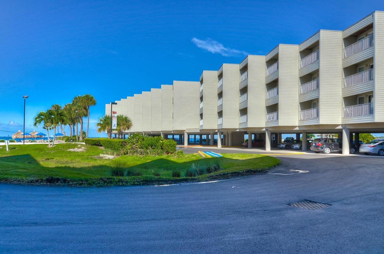 412-amazing Views, Waterfront, Wifi, Pool, Close To Bucs Stadium Apartment *
