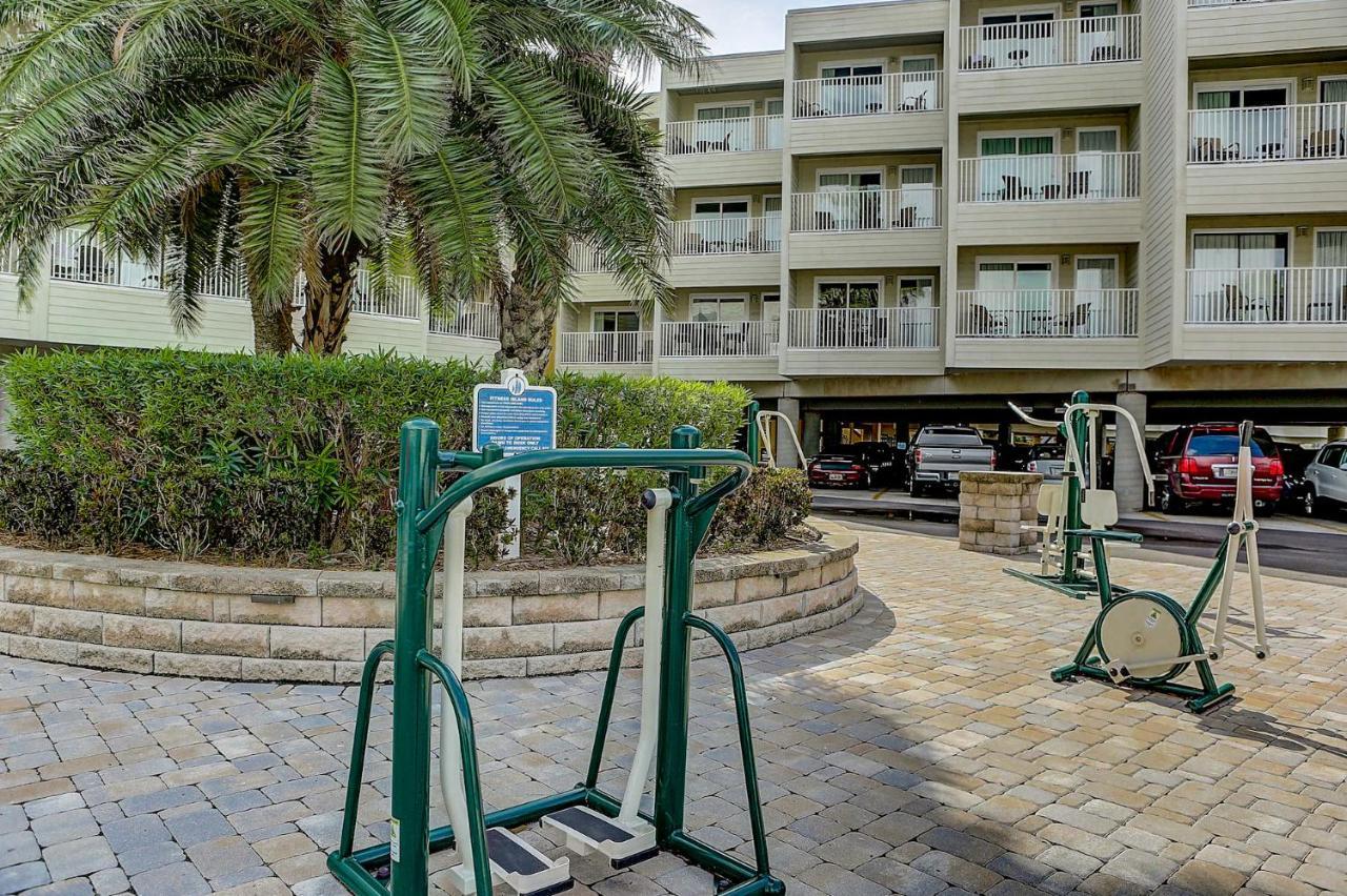 412-amazing Views, Waterfront, Wifi, Pool, Close To Bucs Stadium Tampa